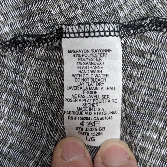 Caution to the wind midi dress - Picture 10 of 10